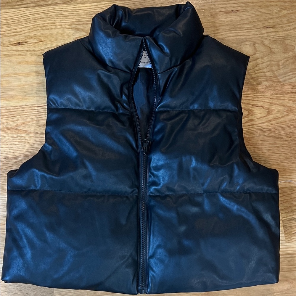 Cisono Black Puffer Vest (faux leather )